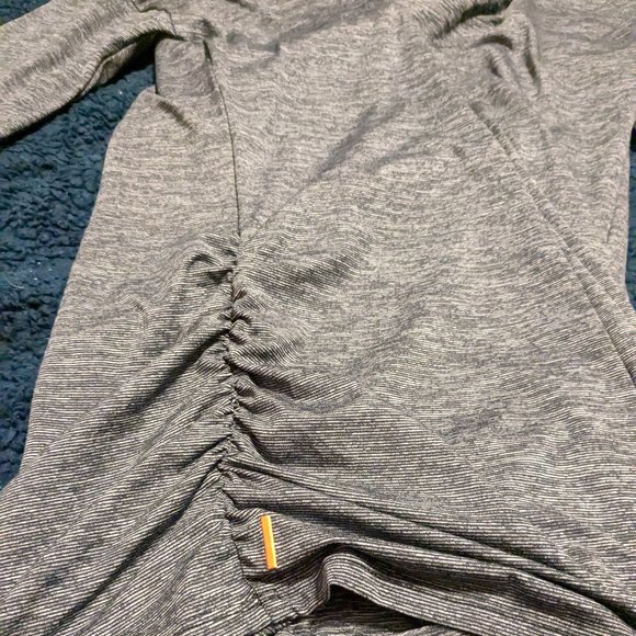 Lucy Athletic Rouched Tunic - Picture 7 of 11